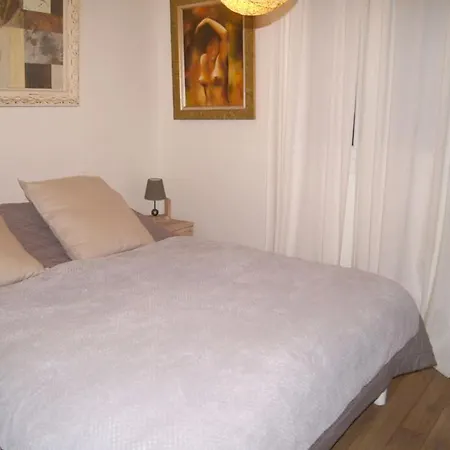 Villa De 4 Chambres A Ajaccio Avec Piscine Privee Jardin Clos Et Wifi A 2 Km De La Plage