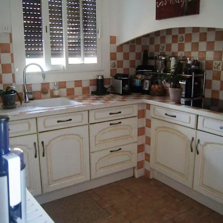Villa De 4 Chambres A Ajaccio Avec Piscine Privee Jardin Clos Et Wifi A 2 Km De La Plage אז'אקסיו